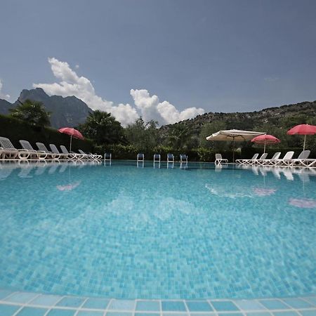 Hotel Villa Verde Torbole Sul Garda Eksteriør bilde