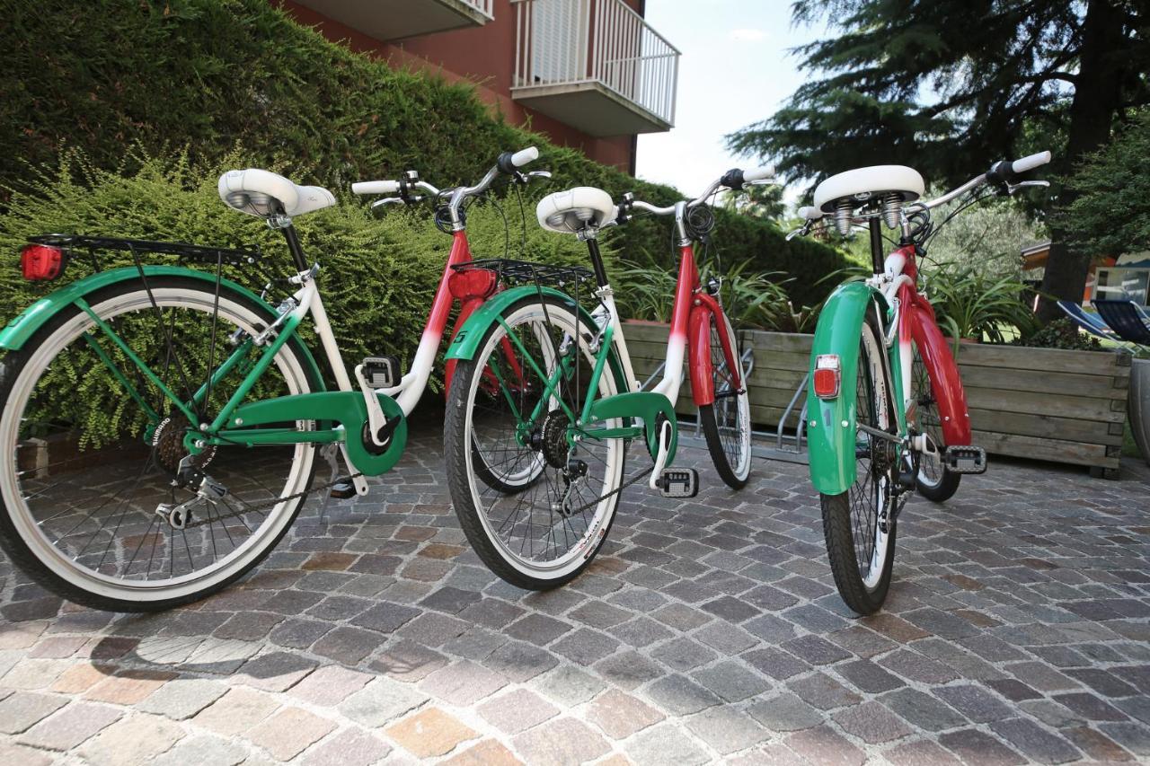 Hotel Villa Verde Torbole Sul Garda Eksteriør bilde