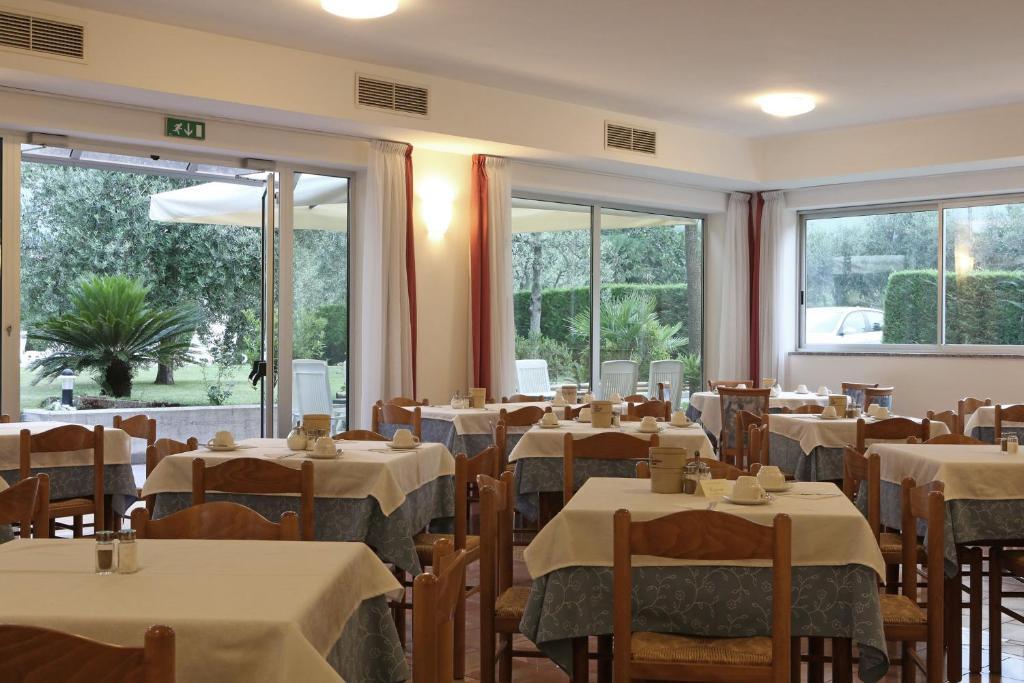 Hotel Villa Verde Torbole Sul Garda Eksteriør bilde