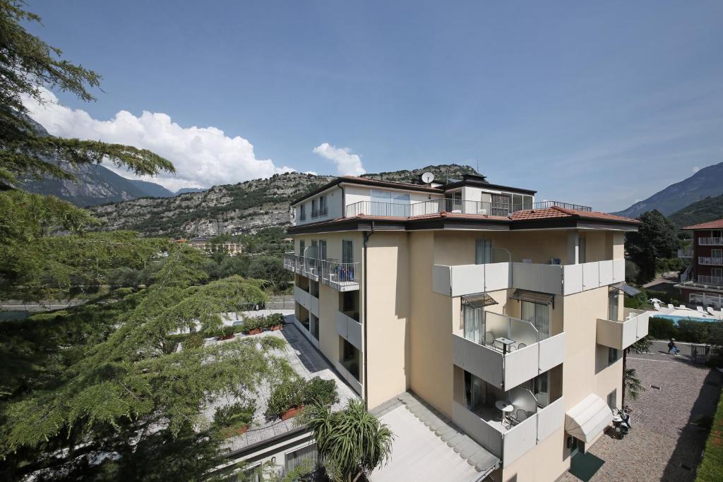 Hotel Villa Verde Torbole Sul Garda Eksteriør bilde